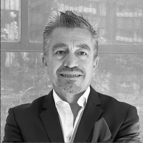 Óscar Oyarce M.
